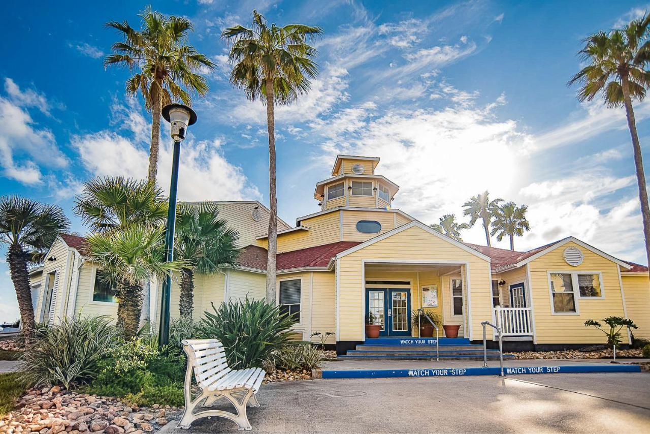 Oceanside Retreat Aparthotel Κόρπους Κρίστι Εξωτερικό φωτογραφία